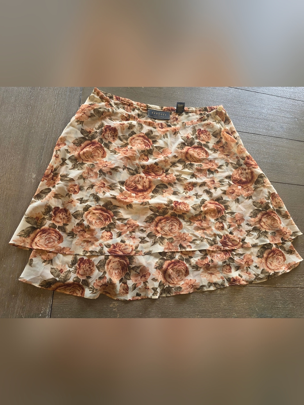 Express Cream A-Line Skirt with Peach Floral Print M